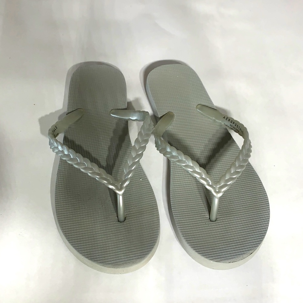 Aeropostale silver grey braided thong flip-flop Sandal women’s 6
